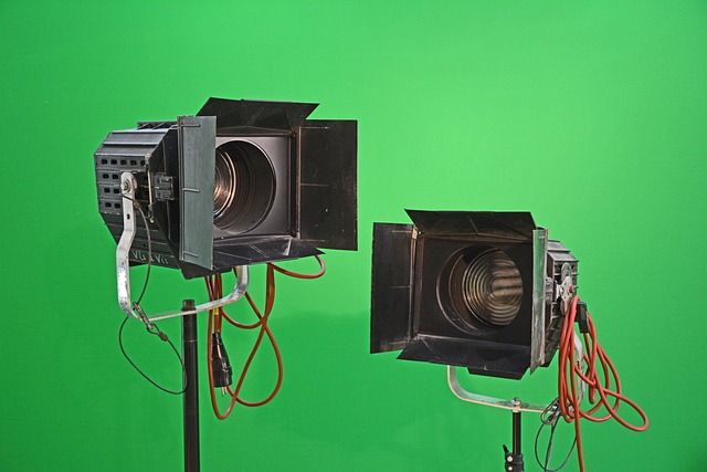 halogénové reflektory